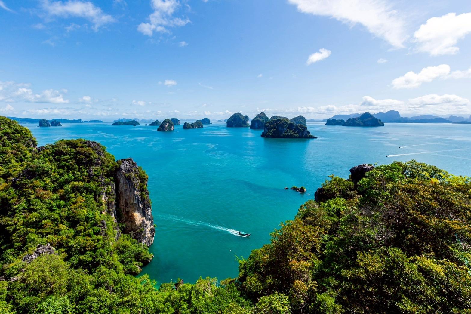Beachfront Hotels Phuket